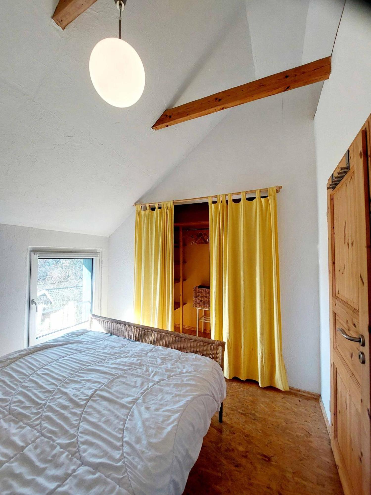 Kleines Haus Mitten In Der Natur Mit Eigener Terrasse Und Sonnenbalkon Halver Buitenkant foto
