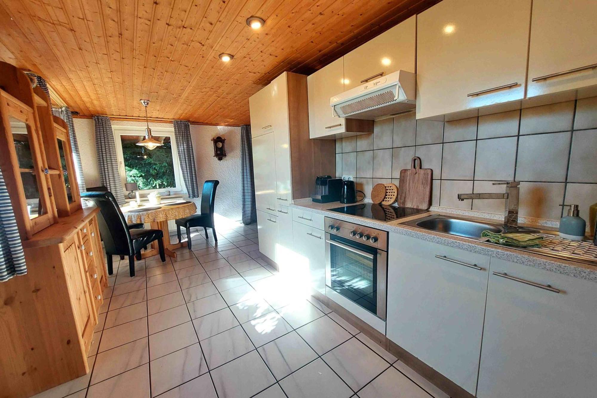 Kleines Haus Mitten In Der Natur Mit Eigener Terrasse Und Sonnenbalkon Halver Buitenkant foto